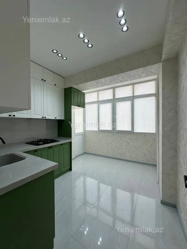 Satılır 3 otaqlı yeni tikili 88 m²