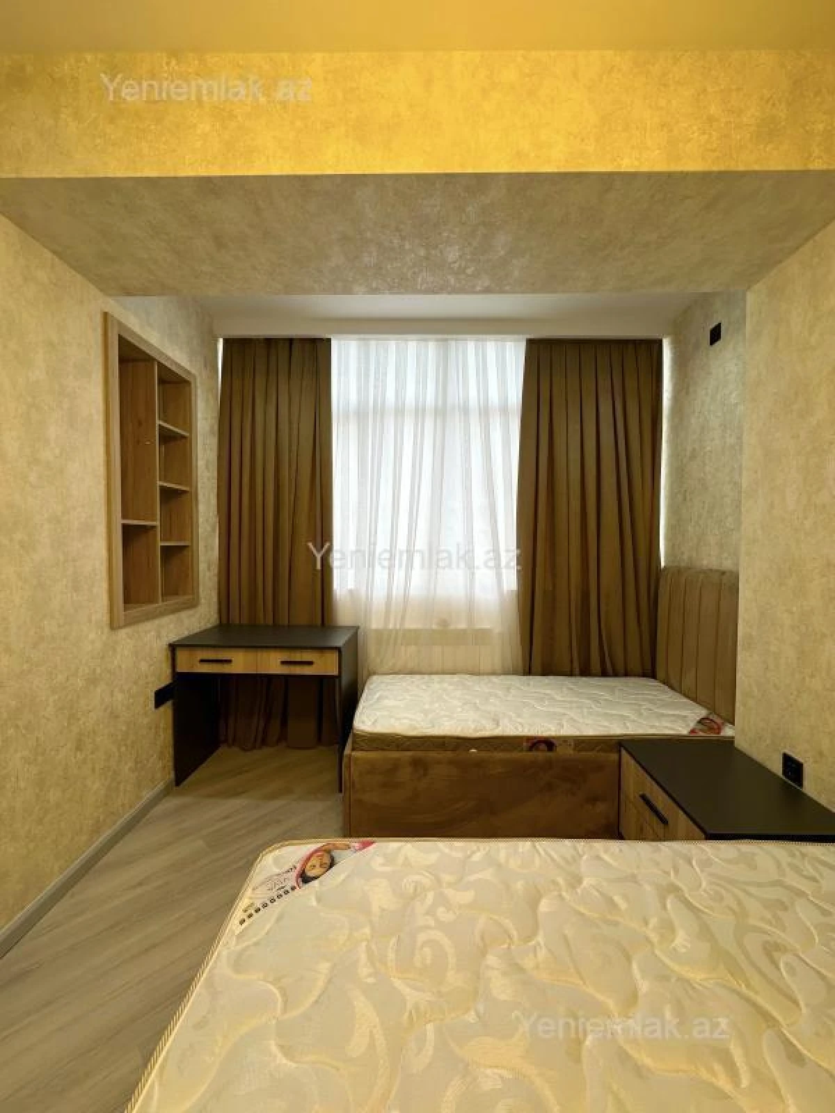 Satılır 3 otaqlı yeni tikili 88 m²