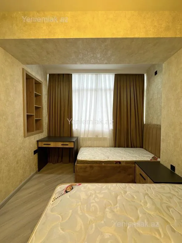 Satılır 3 otaqlı yeni tikili 88 m²