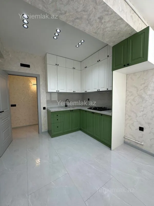 Satılır 3 otaqlı yeni tikili 88 m²