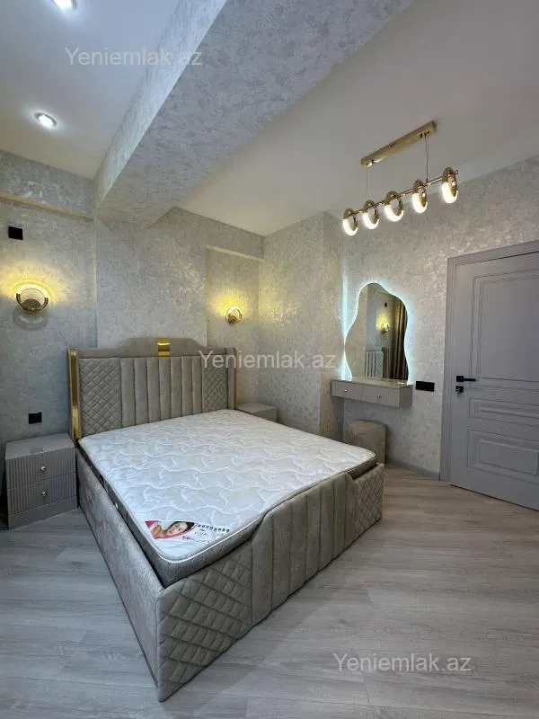 Satılır 3 otaqlı yeni tikili 88 m²