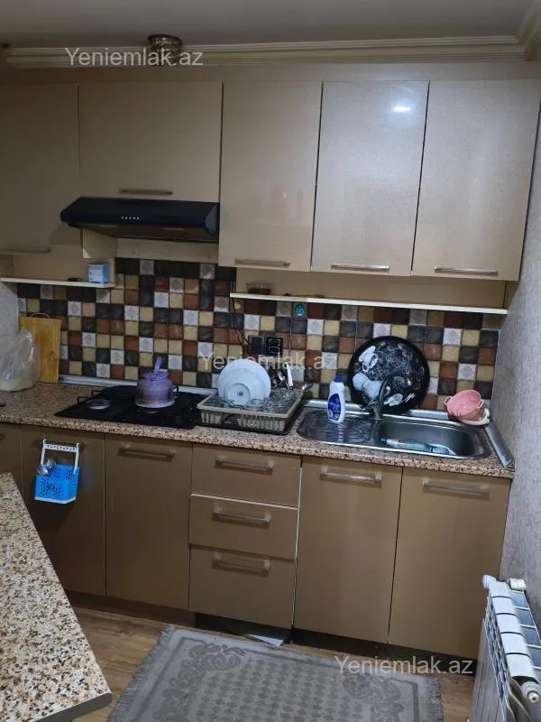 Satılır 3 otaqlı yeni tikili 67 m²