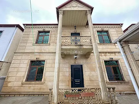 Satılır 5 otaqlı həyət evi 200 m²