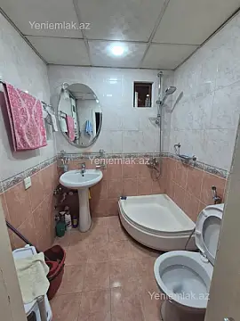 Satılır 3 otaqlı köhnə tikili 85 m²