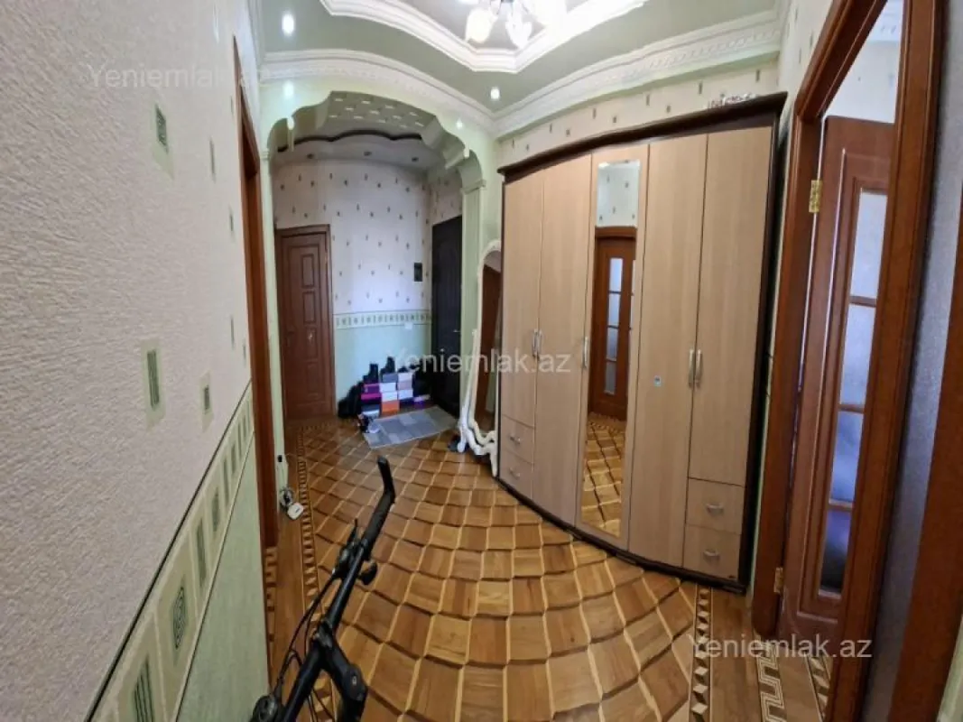 Satılır 2 otaqlı yeni tikili 90 m²