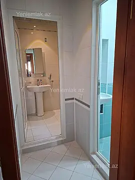 Satılır 2 otaqlı yeni tikili 90 m²