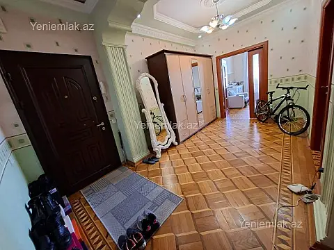 Satılır 2 otaqlı yeni tikili 90 m²