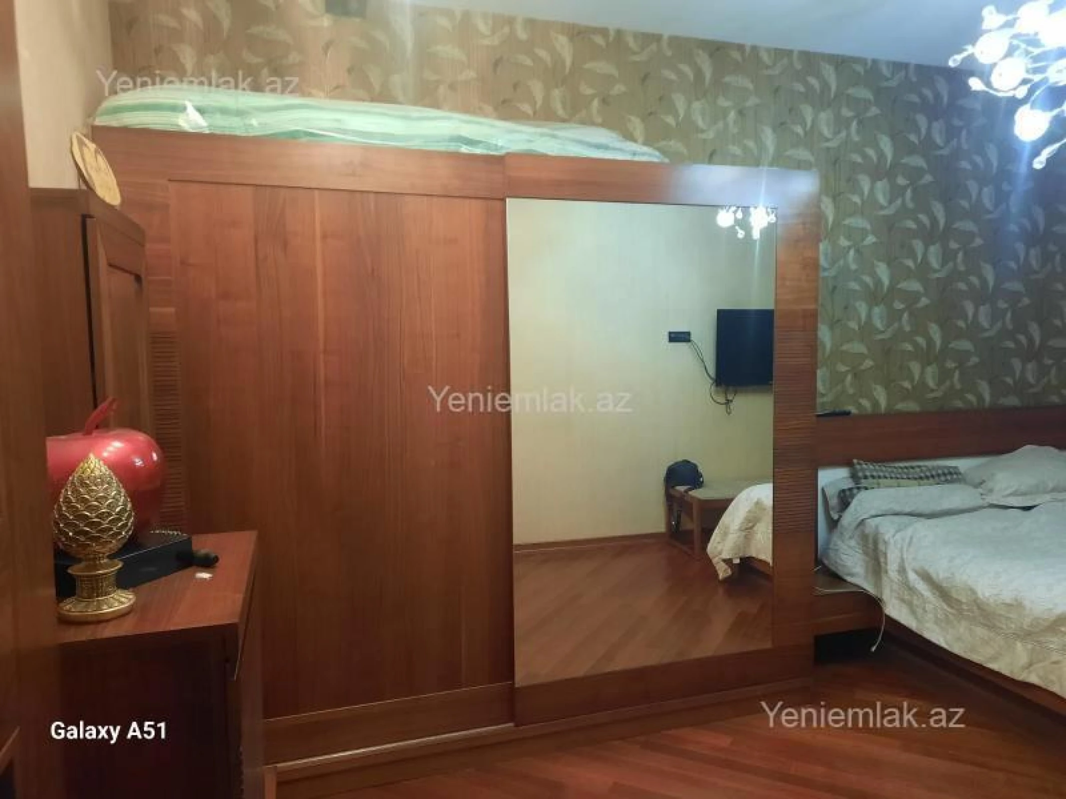 Satılır 3 otaqlı yeni tikili 90 m²