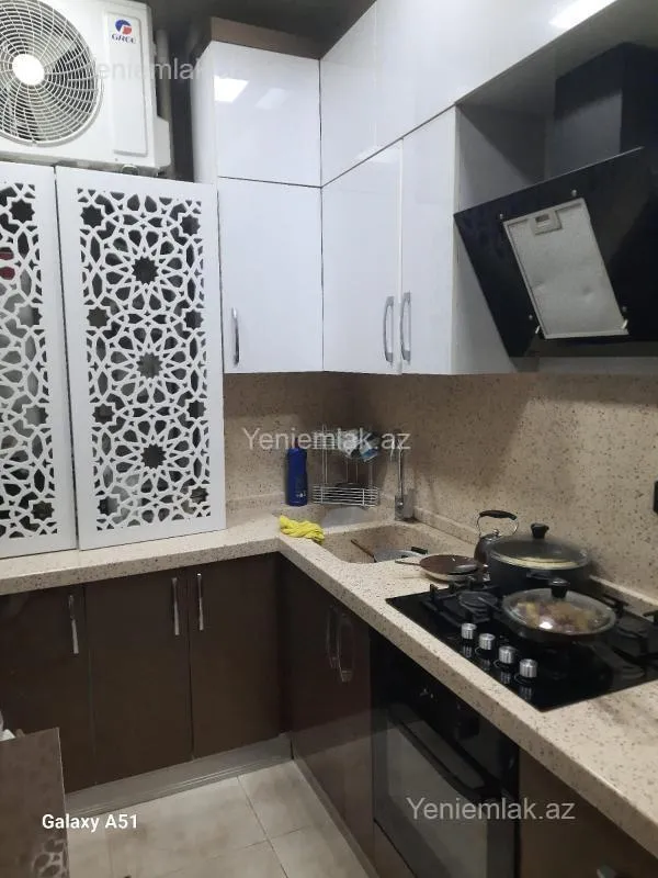 Satılır 3 otaqlı yeni tikili 90 m²