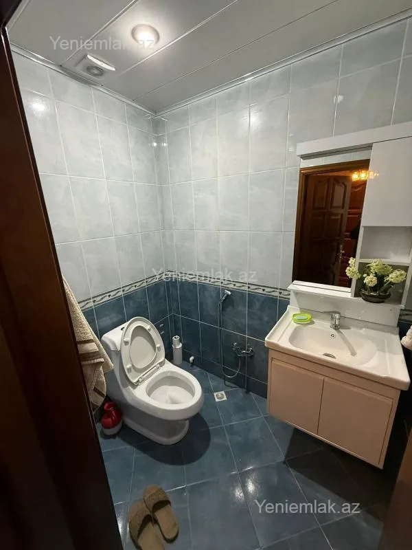 Satılır 3 otaqlı yeni tikili 120 m²