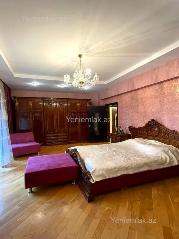 Satılır 4 otaqlı yeni tikili 180 m²