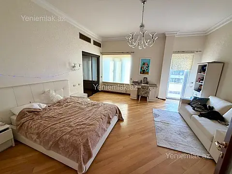 Satılır 5 otaqlı yeni tikili 390 m²