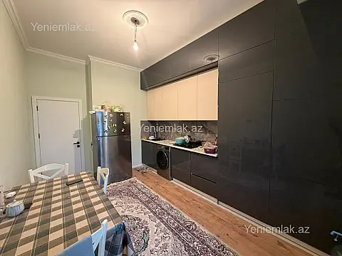 Satılır 4 otaqlı yeni tikili 130 m²