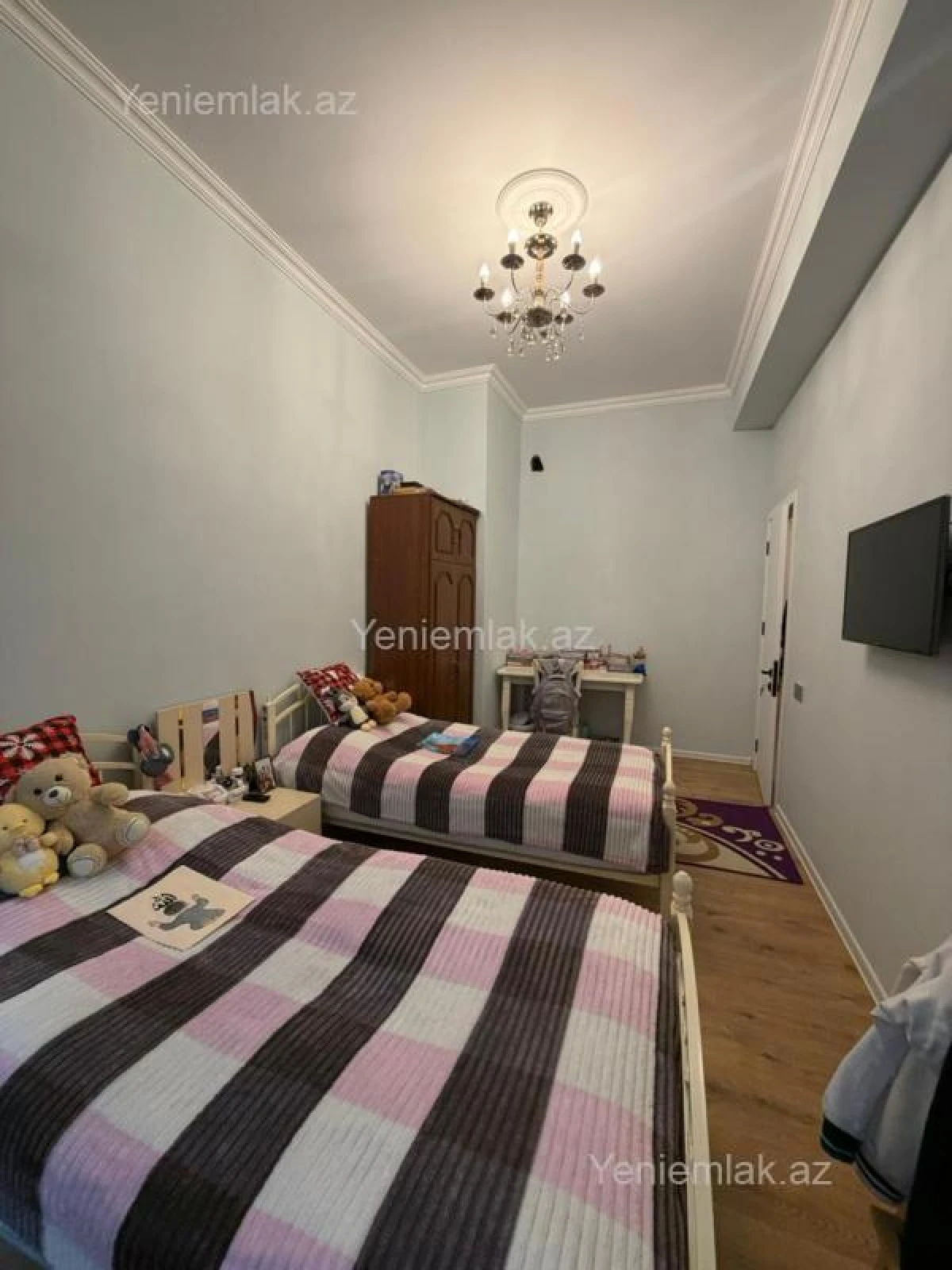Satılır 4 otaqlı yeni tikili 130 m²