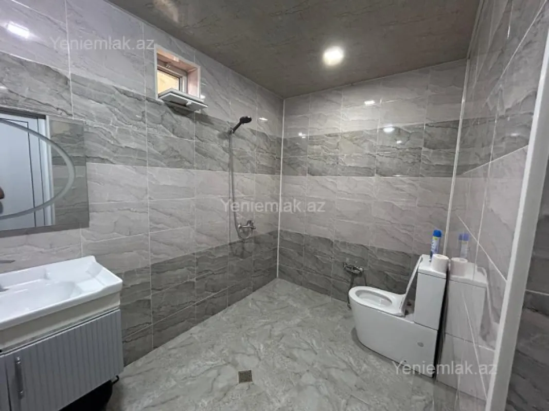 Satılır 4 otaqlı həyət evi 110 m²