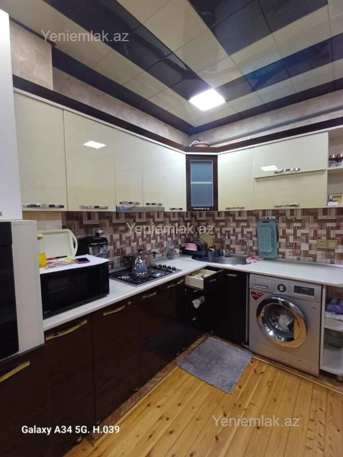 Satılır 2 otaqlı köhnə tikili 56 m²