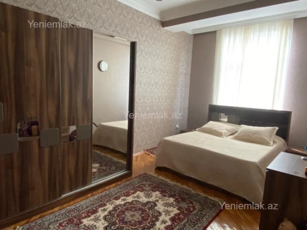 Satılır 2 otaqlı yeni tikili 75 m²