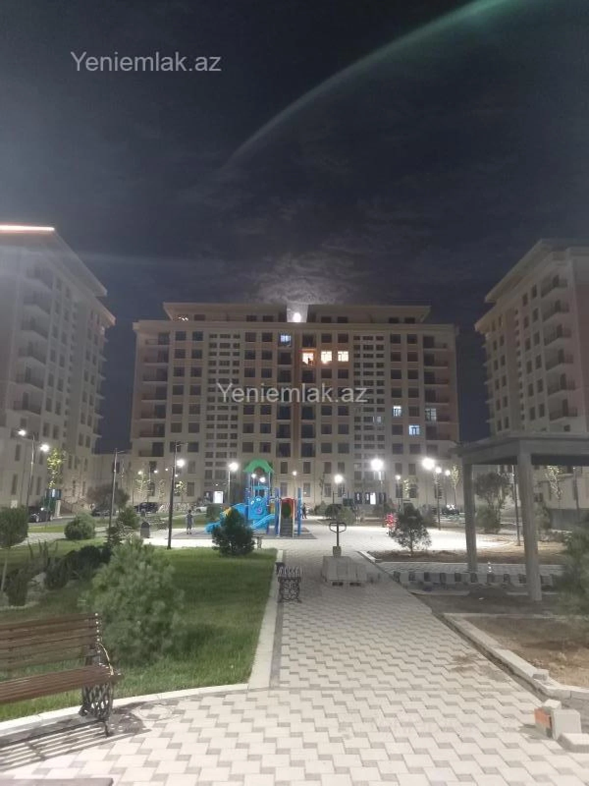 Satılır 2 otaqlı yeni tikili 50 m²