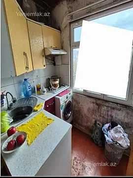 Satılır 2 otaqlı köhnə tikili 50 m²