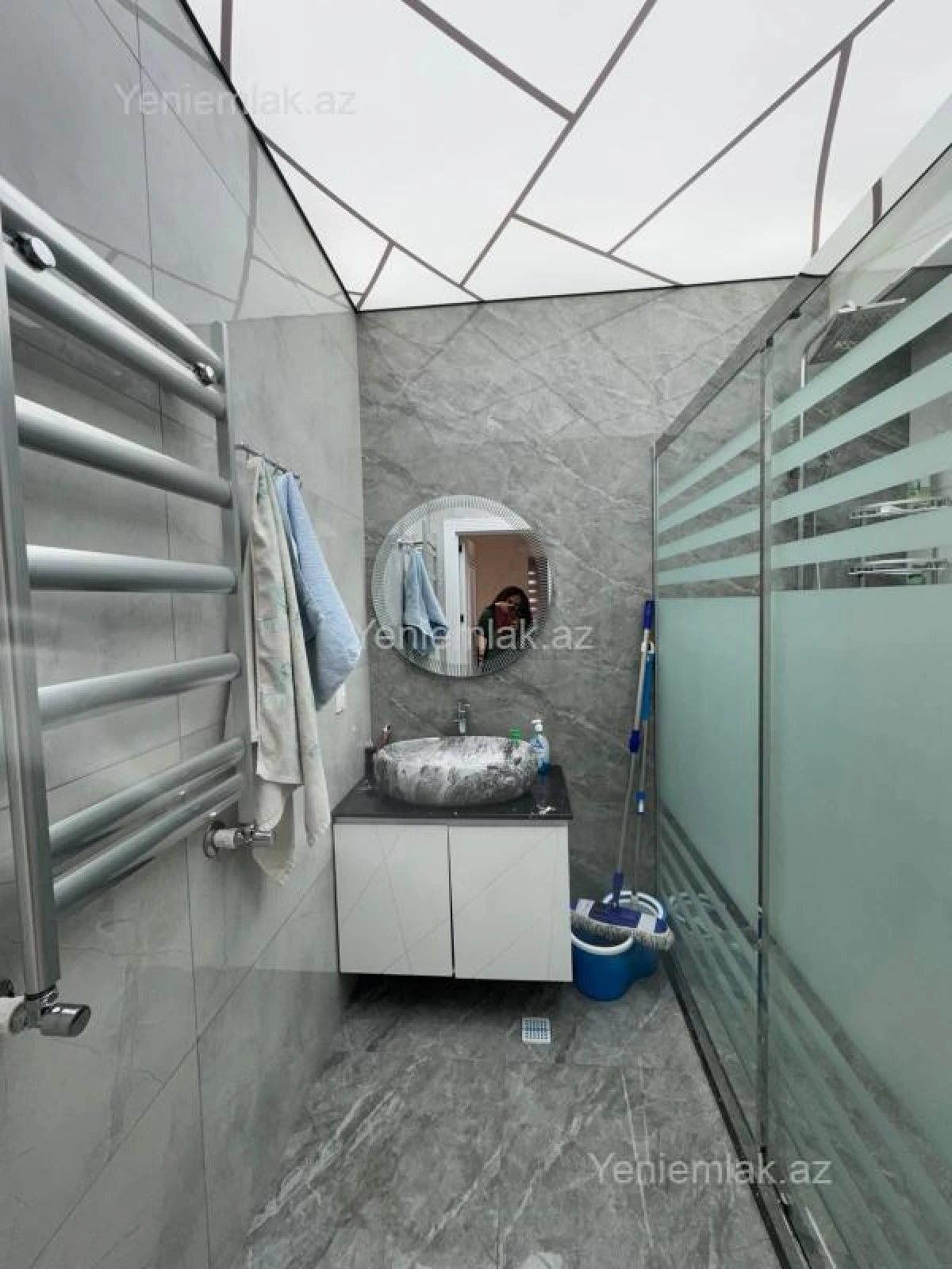 Satılır 2 otaqlı yeni tikili 95 m²