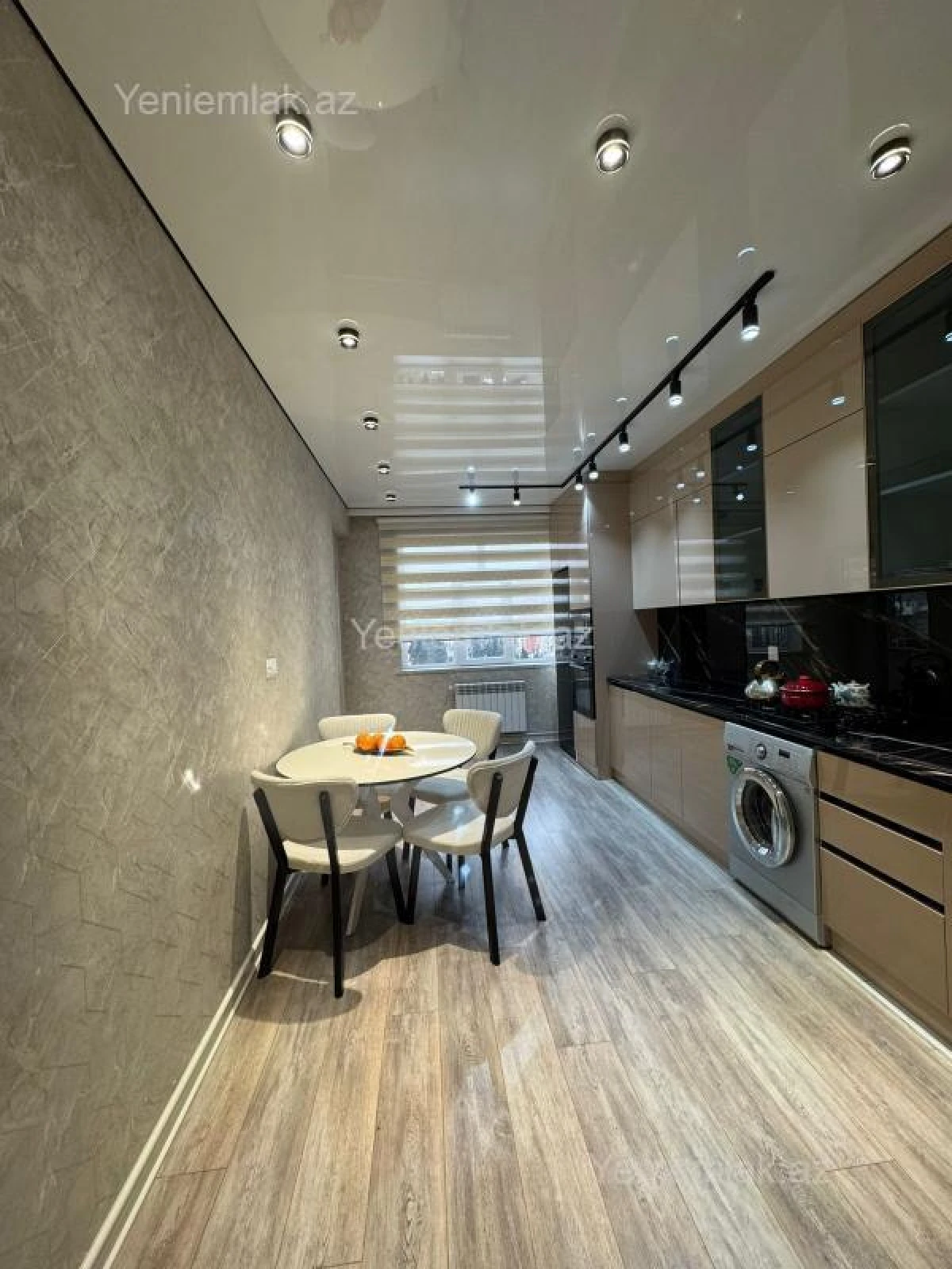 Satılır 2 otaqlı yeni tikili 95 m²