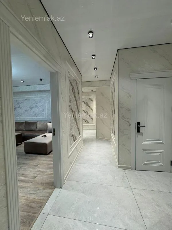 Satılır 2 otaqlı yeni tikili 95 m²