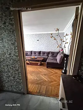 Satılır 2 otaqlı köhnə tikili 45 m²