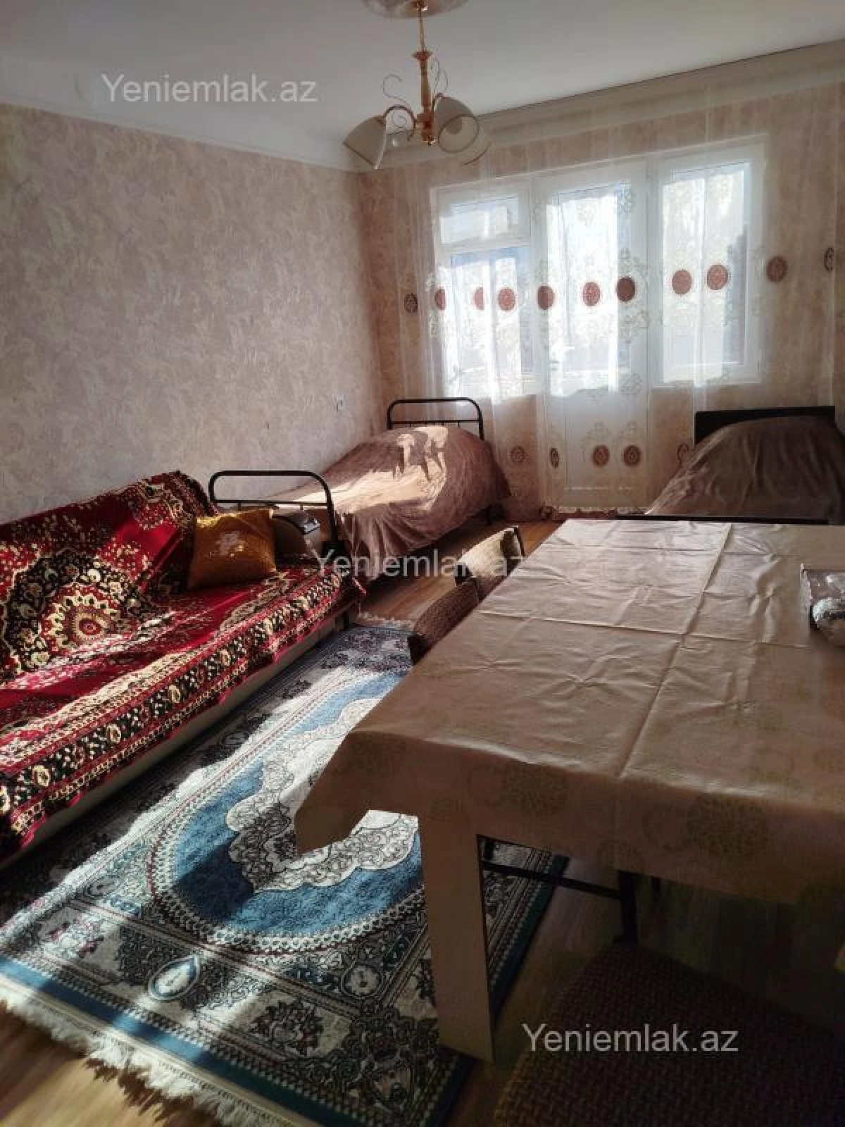 Satılır 1 otaqlı köhnə tikili 32 m²