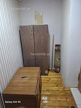 Satılır 1 otaqlı köhnə tikili 32 m²