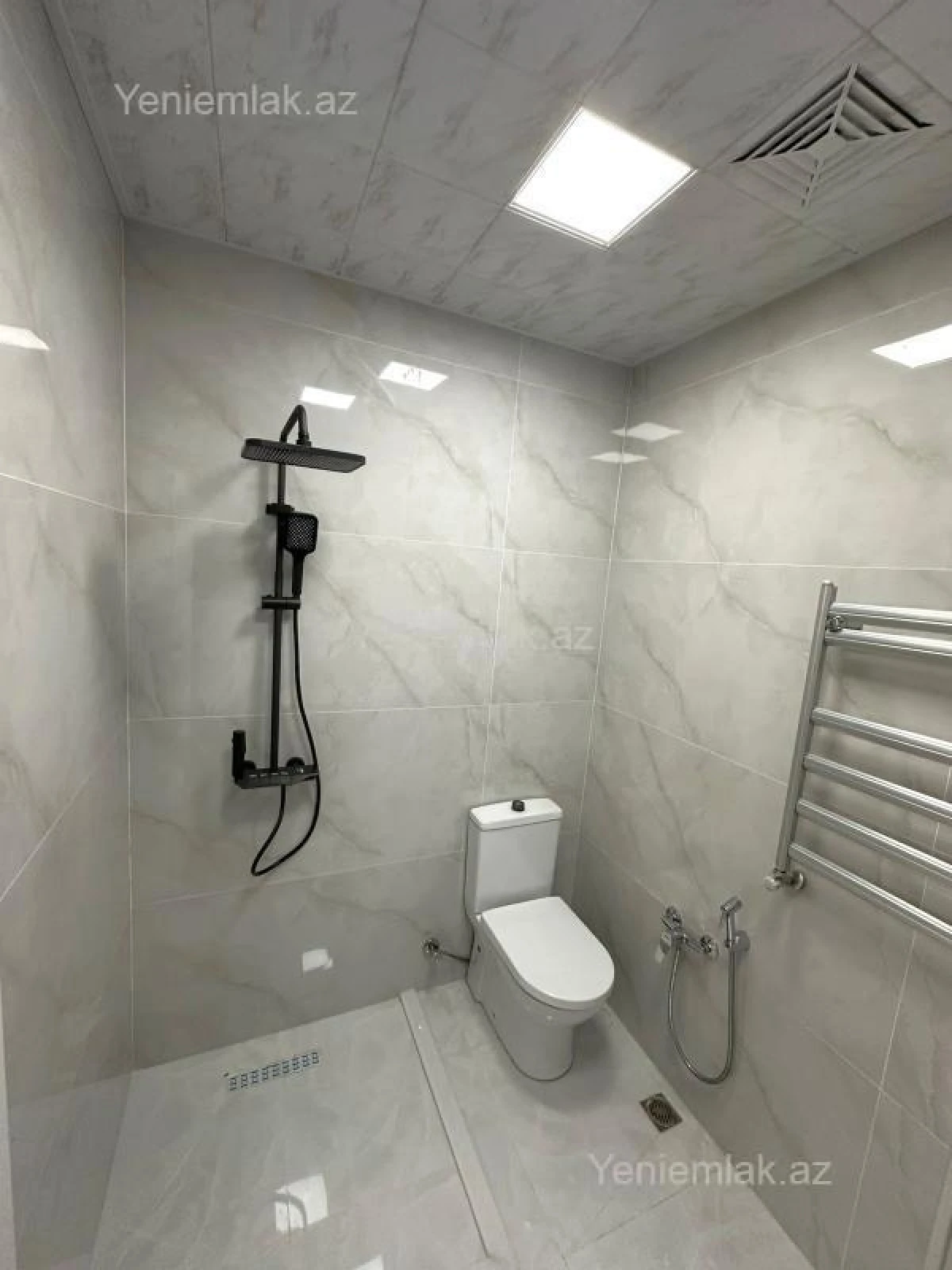 Satılır 2 otaqlı yeni tikili 50 m²