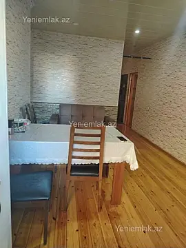 Satılır 2 otaqlı köhnə tikili 65 m²