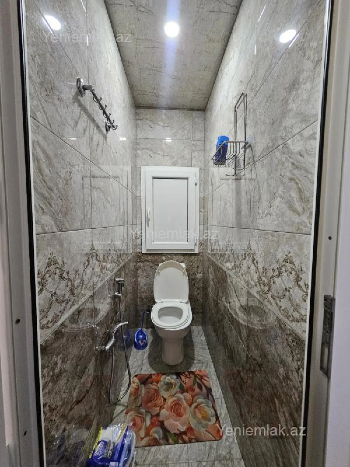 Satılır 2 otaqlı köhnə tikili 55 m²