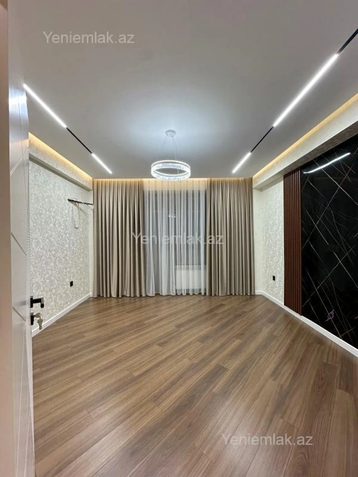 Satılır 2 otaqlı yeni tikili 90 m²