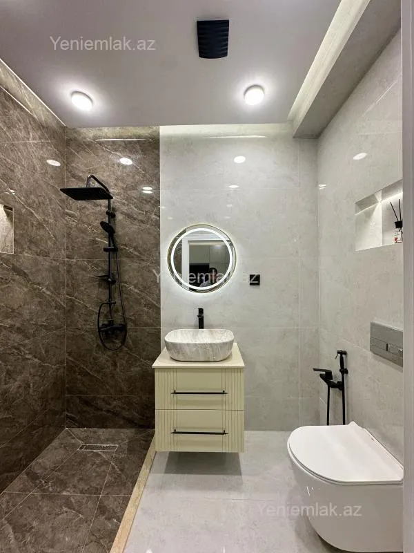 Satılır 2 otaqlı yeni tikili 90 m²