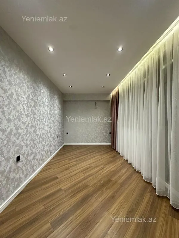 Satılır 2 otaqlı yeni tikili 90 m²