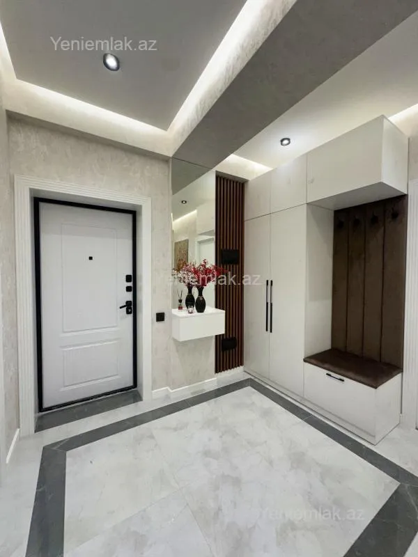 Satılır 2 otaqlı yeni tikili 90 m²