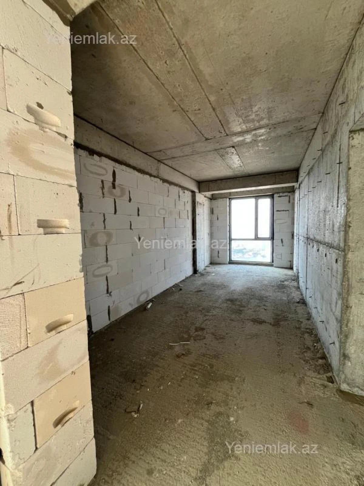 Satılır 3 otaqlı yeni tikili 133 m²