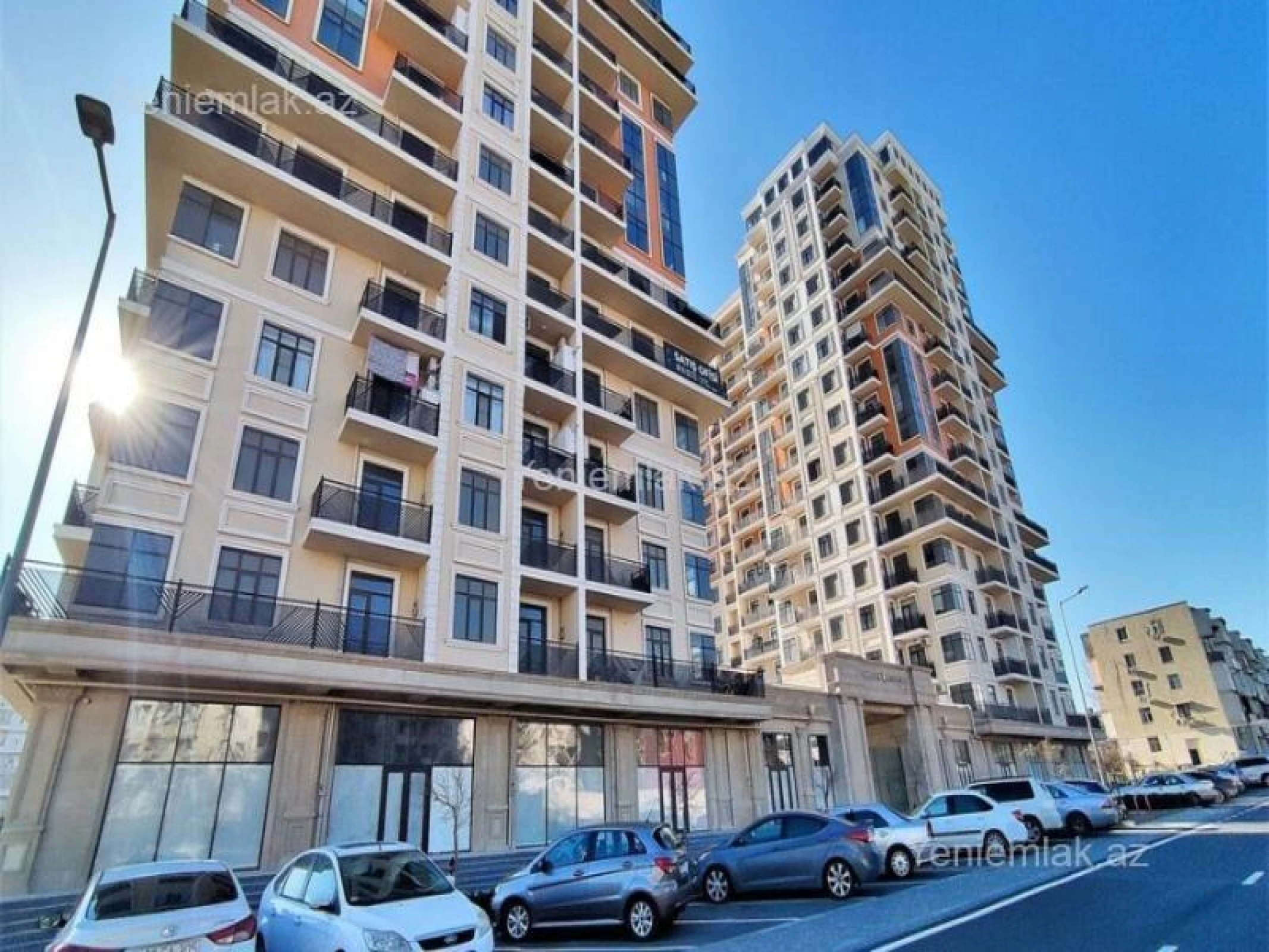 Satılır 3 otaqlı yeni tikili 133 m²