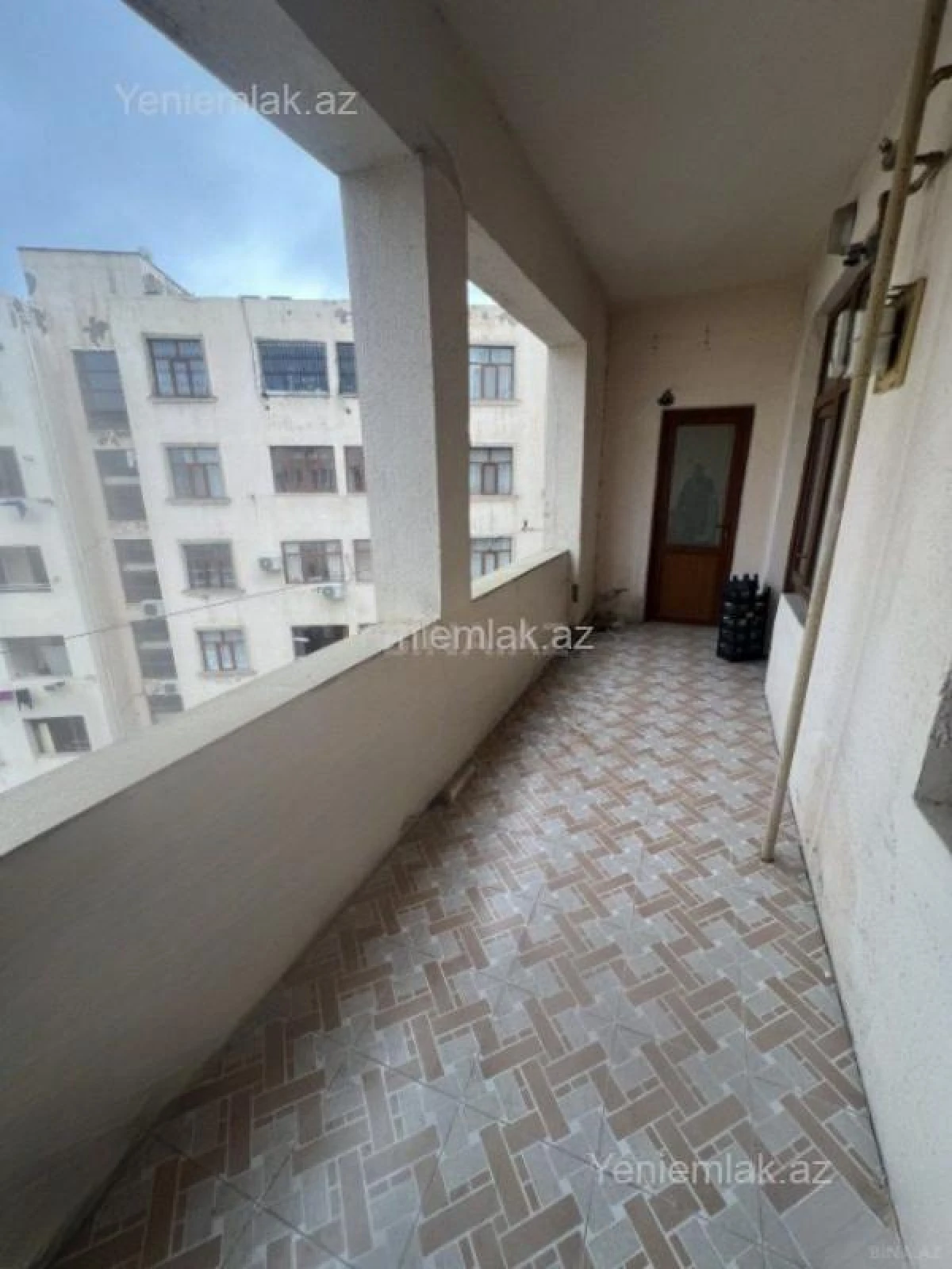 Satılır 2 otaqlı yeni tikili 85 m²