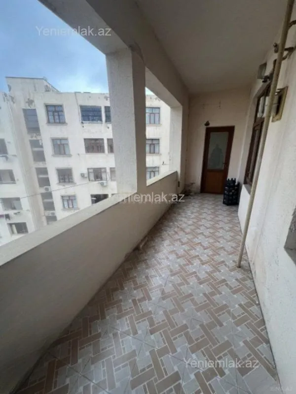 Satılır 2 otaqlı yeni tikili 85 m²