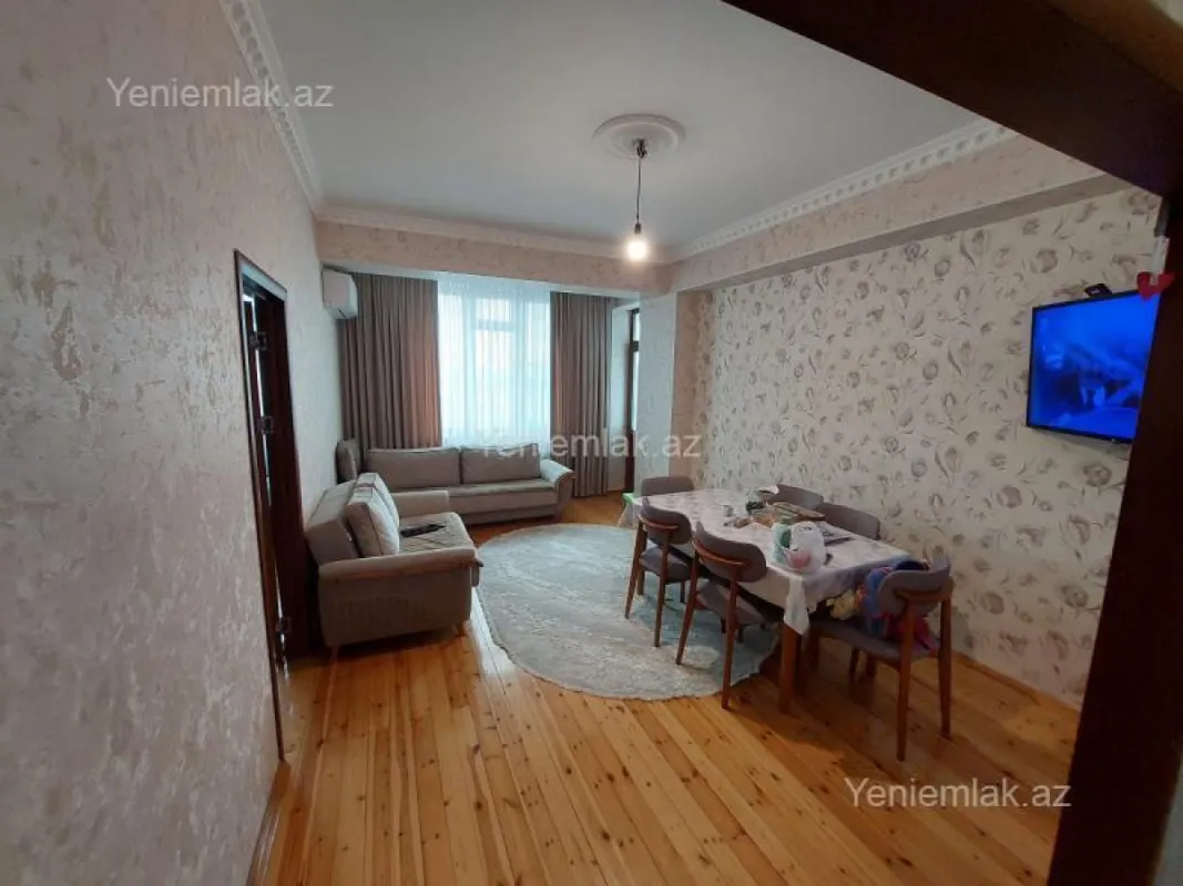 Satılır 3 otaqlı yeni tikili 100 m²