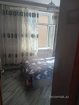 Satılır 2 otaqlı köhnə tikili 40 m²