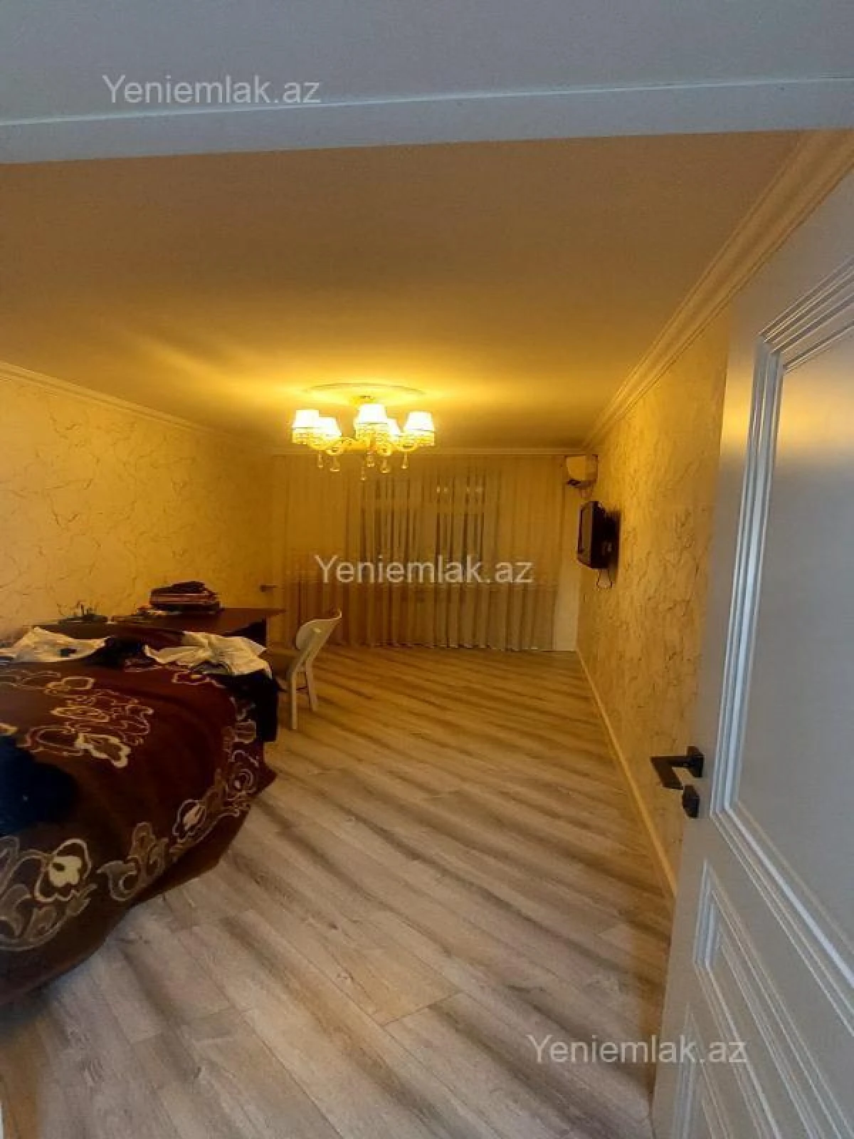 Satılır 3 otaqlı köhnə tikili 84 m²