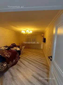 Satılır 3 otaqlı köhnə tikili 84 m²