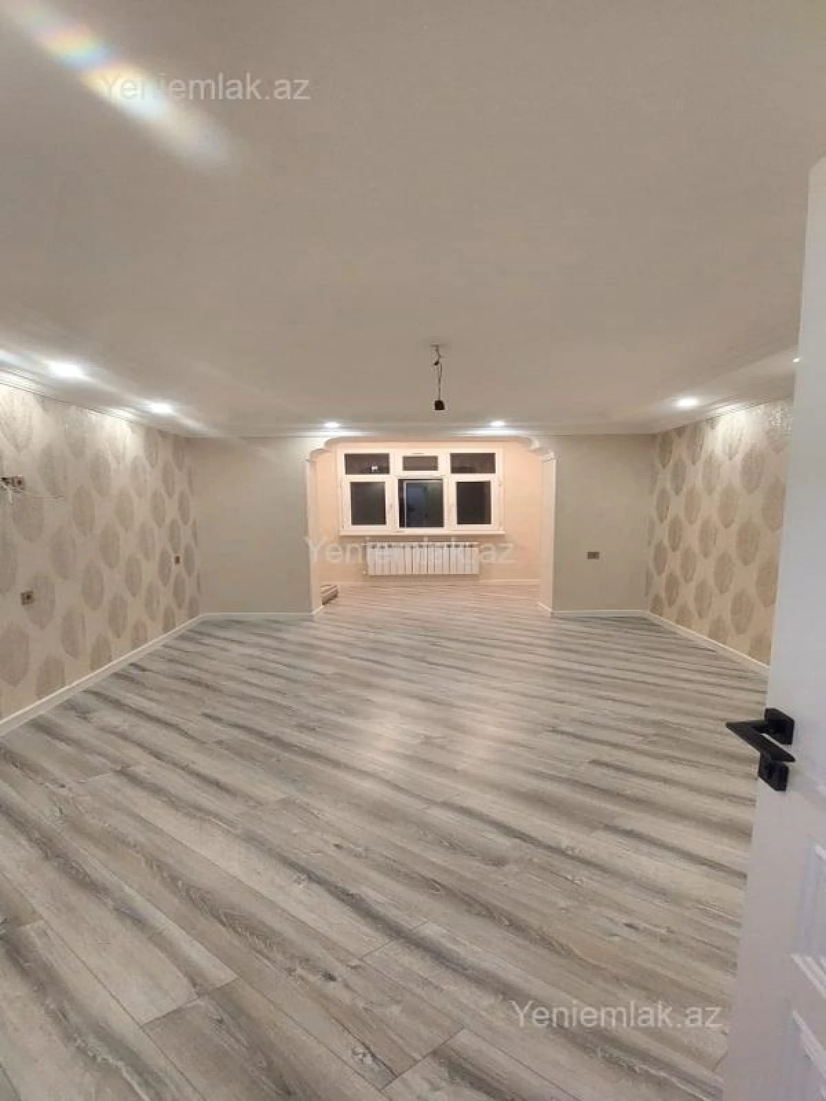 Satılır 3 otaqlı köhnə tikili 84 m²