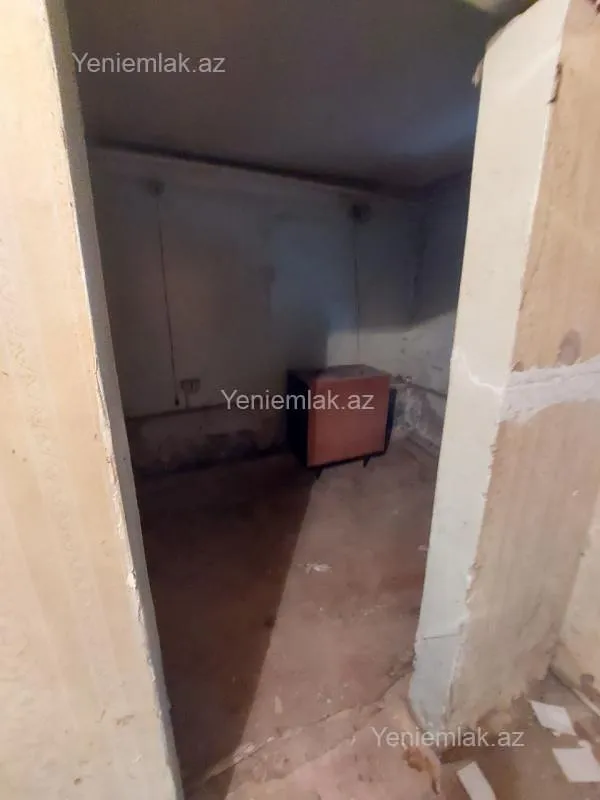 Satılır 4 otaqlı obyekt 50 m²