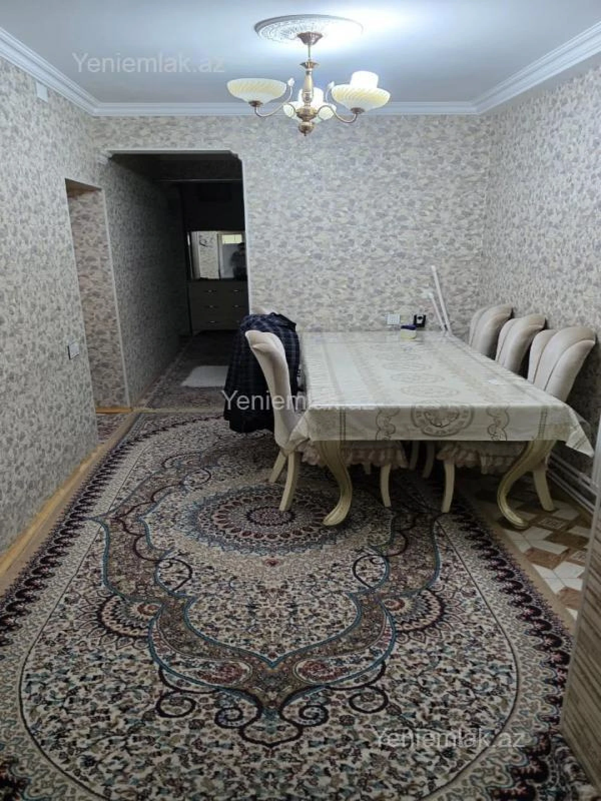 Satılır 5 otaqlı köhnə tikili 100 m²