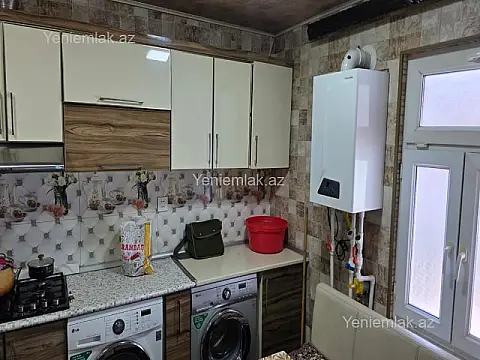 Satılır 5 otaqlı köhnə tikili 100 m² — Sumqayıt 5 otaq 100.00 m²