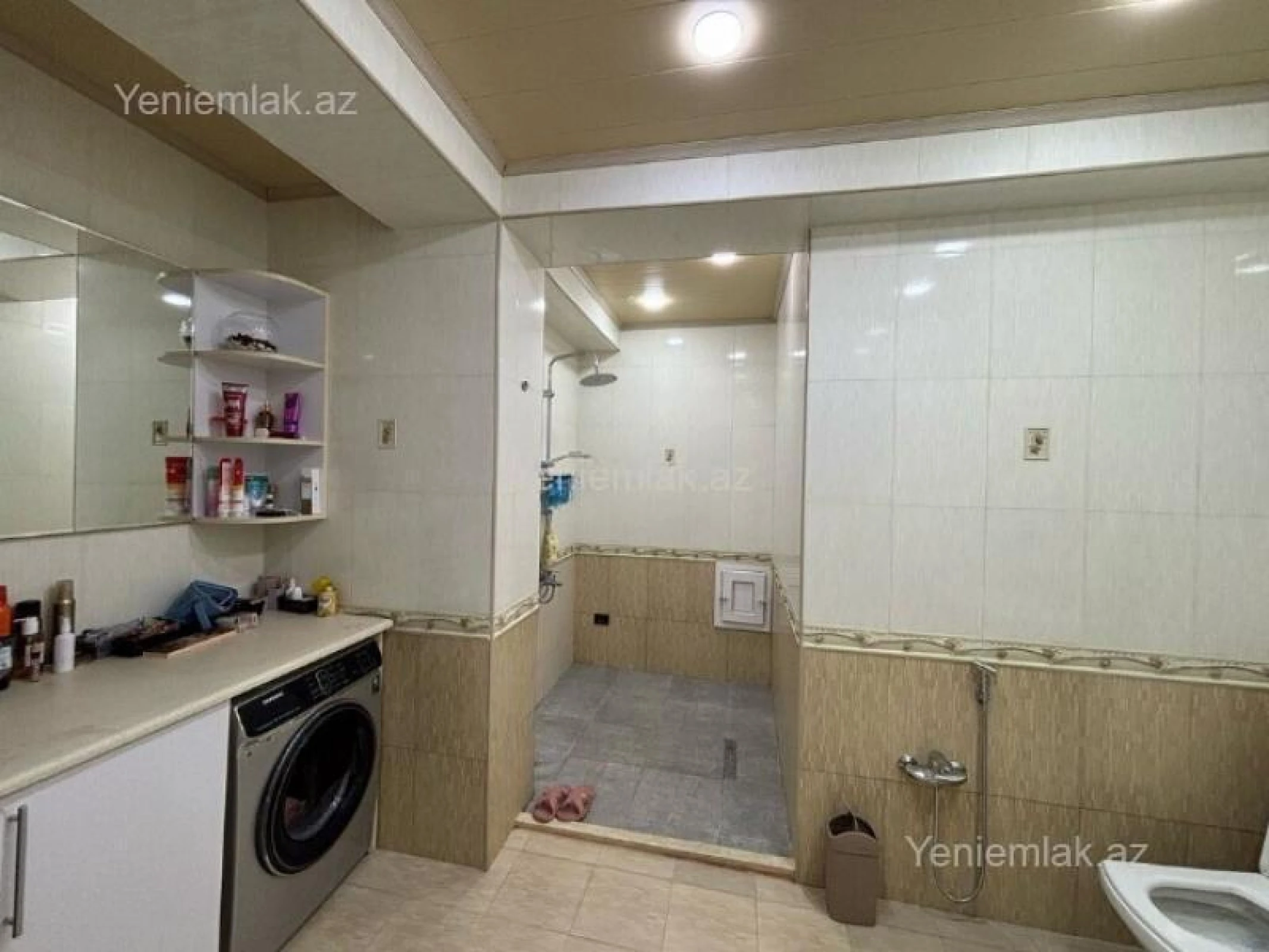 Satılır 3 otaqlı yeni tikili 117 m²