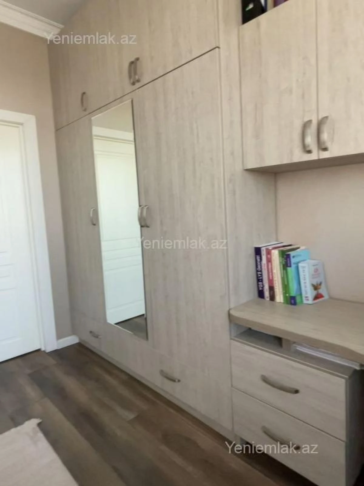 Satılır 2 otaqlı yeni tikili 70 m²